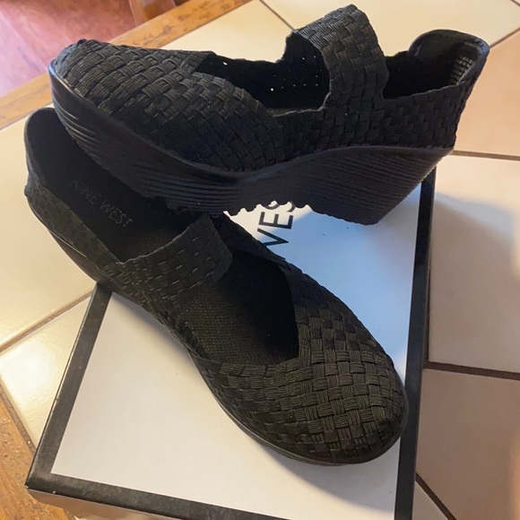Nine West platform women’s shoes - Picture 2 of 3